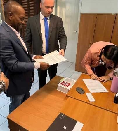 Deputado Henrique Lopes protocola mais de 700 denúncias de abusos em consignados no Ministério Público