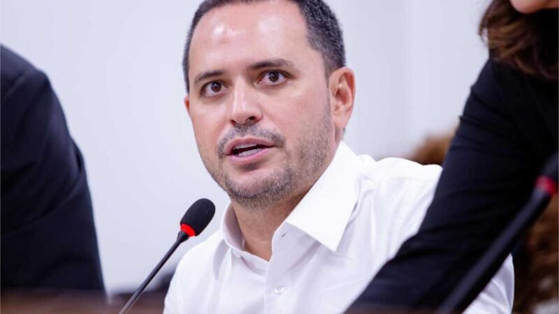 Diego vê “vitória e conectividade” sobre instalação de torre