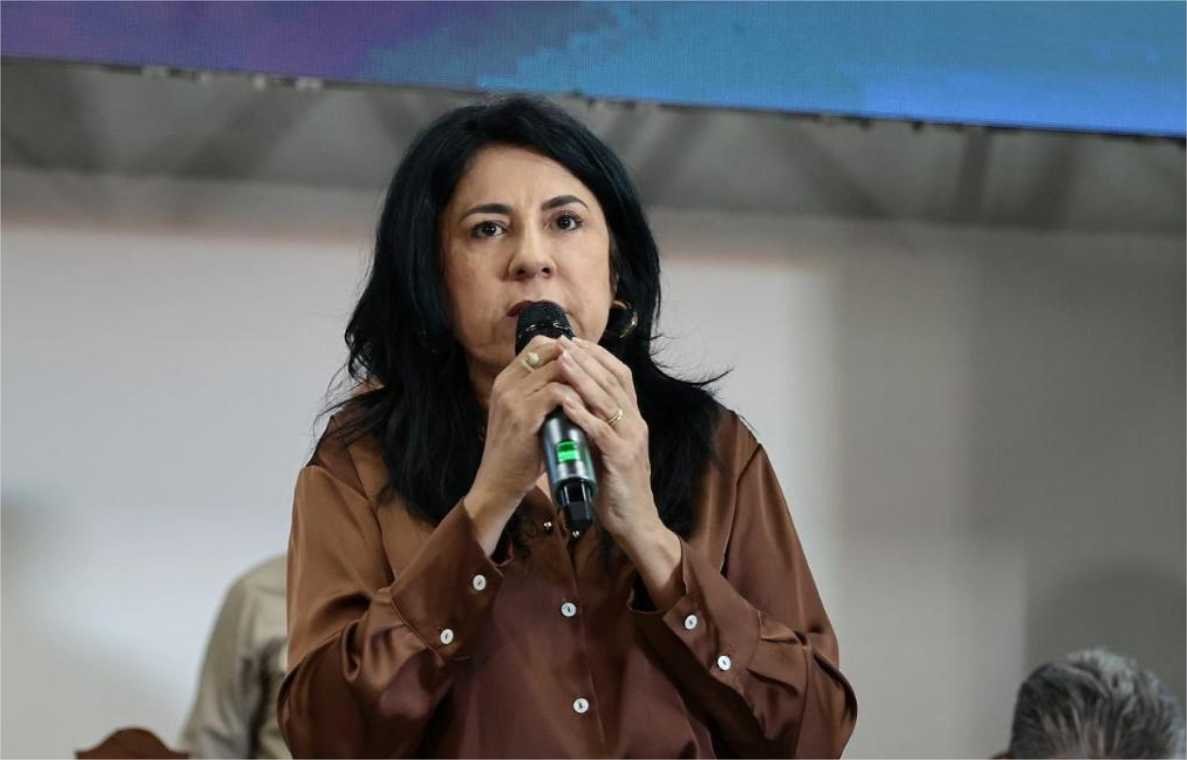 “Um marco histórico para Cáceres”, afirma prefeita durante sanção de lei que regulamenta a instalação de free shop