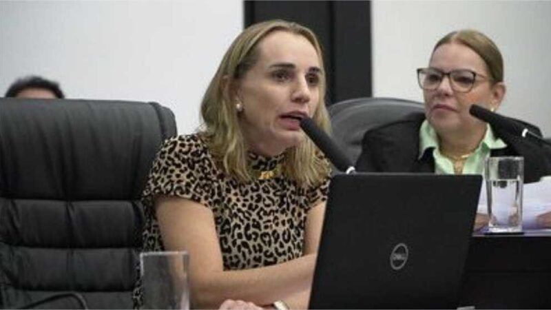 Até quando vamos enterrar mulheres antes de protegê-las?