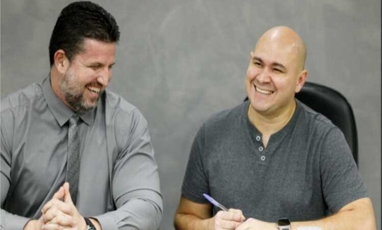 Projeto de Ranalli que propõe reintegração de população de rua às cidades de origem e recebe apoio de Abilio