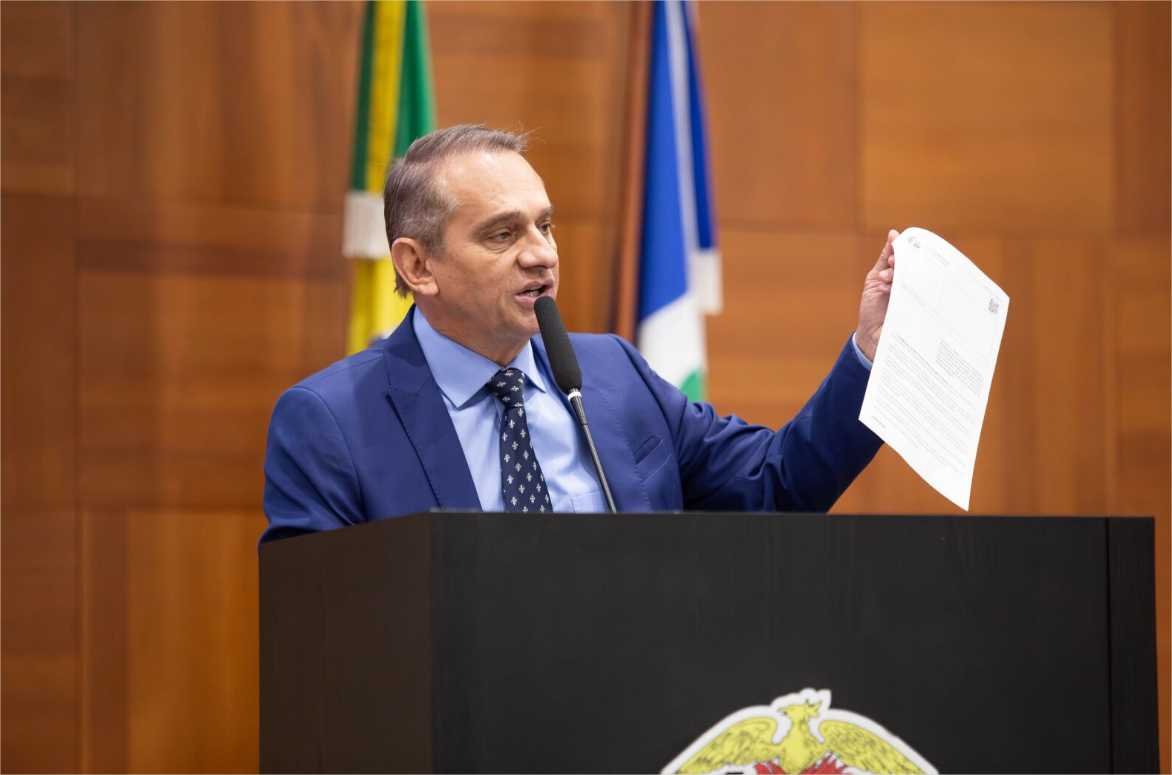 Wilson Santos reconhece avanços do governo de MT, mas expõe falhas graves na gestão dos consignados