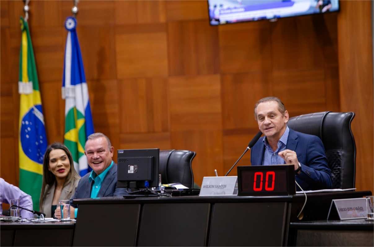 Com articulação de Wilson Santos, senador Wellington sinaliza emendas para o Contorno Leste