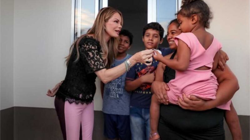 Primeira-dama e Setasc entregam casas do programa SER Família Habitação nesta quarta-feira (23)