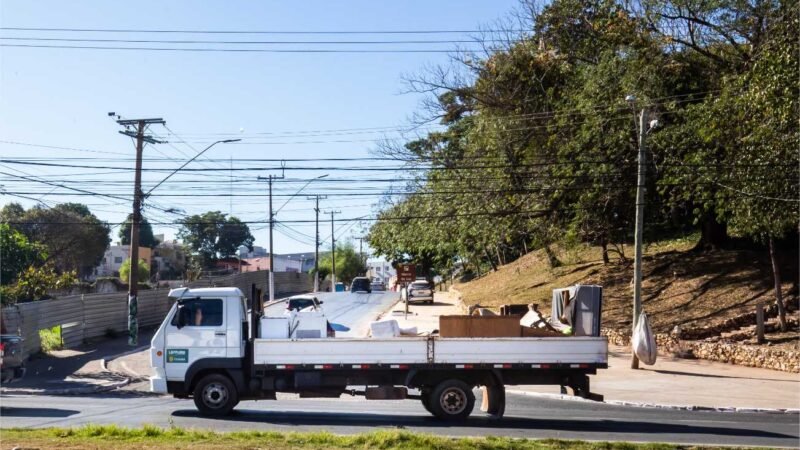 Limpurb vai atender 17 bairros em uma semana com a Operação Cata Treco