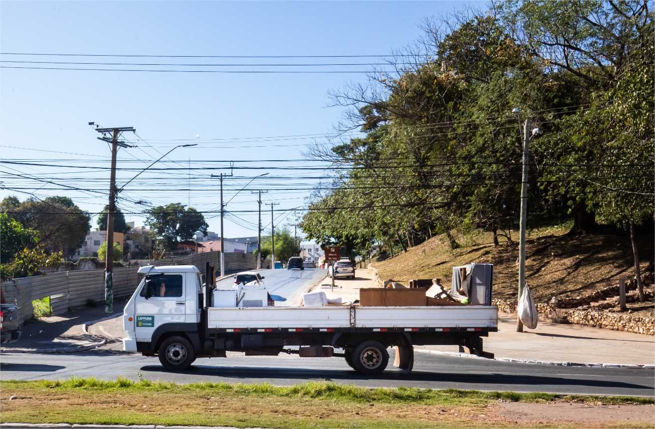 Limpurb vai atender 17 bairros em uma semana com a Operação Cata Treco