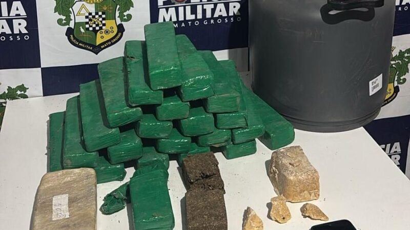 PM apreende 22 tabletes de entorpecentes e prende suspeito em flagrante por tráfico saindo de propriedade rural