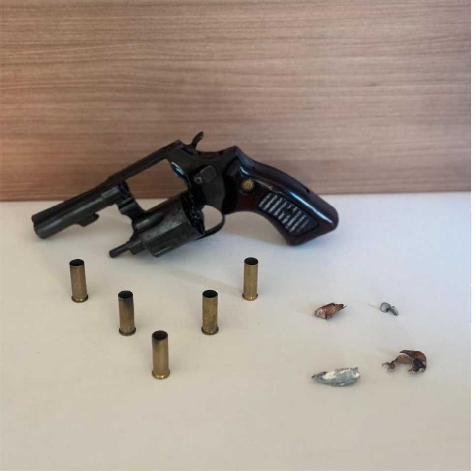 Polícia Militar prende mulher em flagrante por tentativa de homicídio contra casal