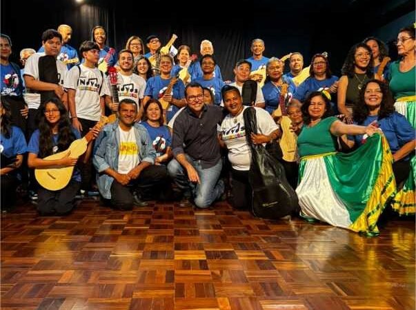 Projeto forma tocadores de viola de cocho com emenda de Lúdio