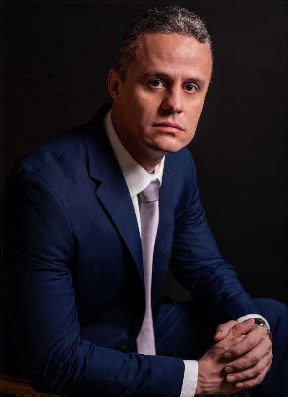 O poder supremo e o silêncio perigoso