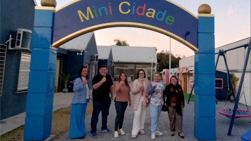 Comitiva da Prefeitura de Cuiabá visita Casa do Autista em Santa Catarina