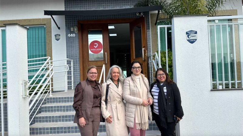 Primeira-dama e presidente da Câmara retornam de missão voltada à inclusão e ao terceiro setor