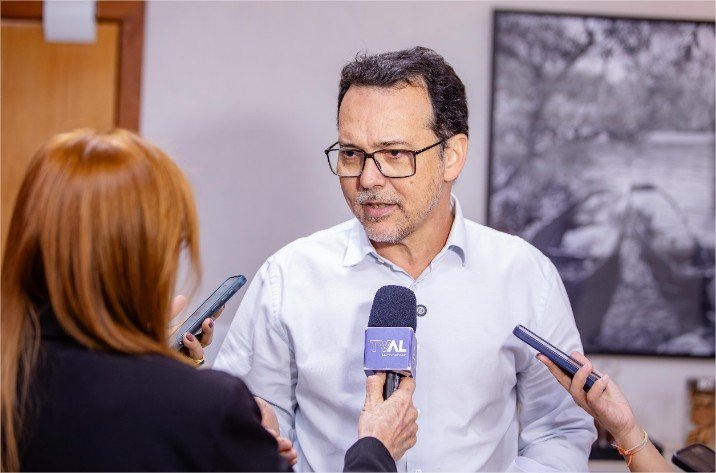 Lúdio convoca secretário para explicar novo atraso e demolição de obra do BRT