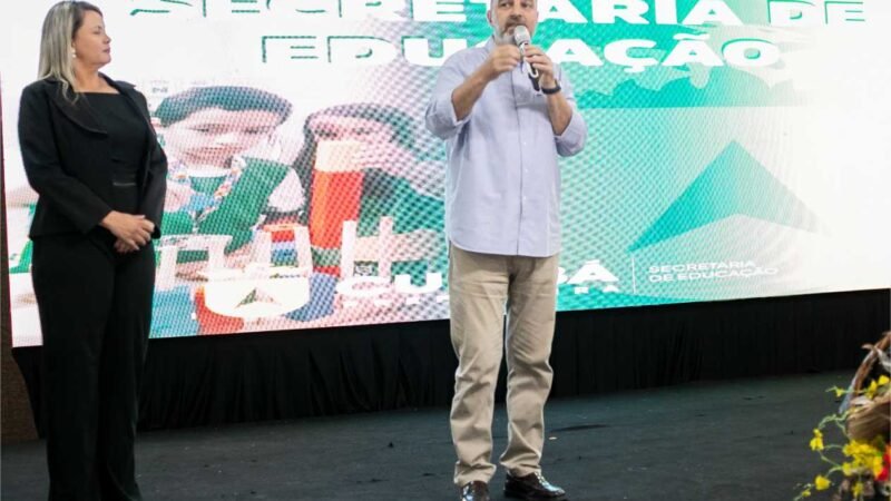 Coordenadores debatem políticas de aprendizagem da educação infantil em Cuiabá