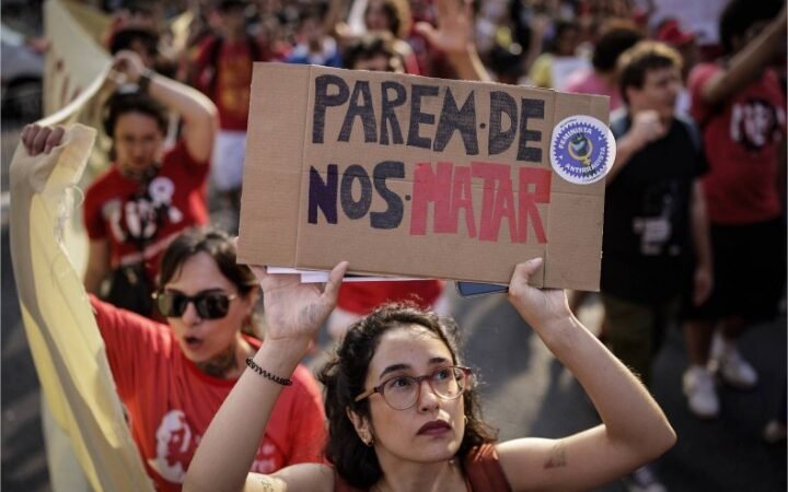 Deputada Gisela realiza evento Força Lilás, em Cuiabá, e encerra ciclo de de debates sobre  violência contra a mulher
