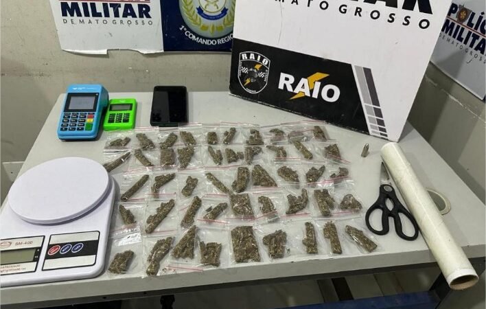 Companhia Raio prende casal por tráfico de drogas e apreende 47 porções de maconha