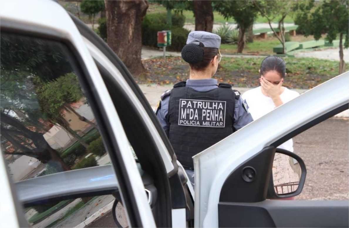 “O medo de denunciar não pode nos paralisar”, diz mulher assistida pela Patrulha Maria da Penha