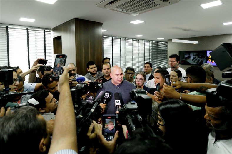 Abilio Brunini cria comissão para analisar legalidade do contrato com a CS Mobi