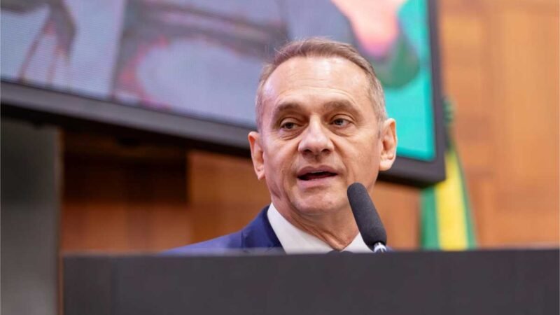 Wilson Santos articula com governador Mauro Mendes apoio financeiro para lojistas do Shopping Popular