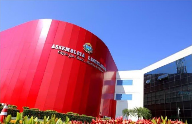 Servidor fecha acordo de R$ 600 mil e se livra de 84 processos por esquema na AL