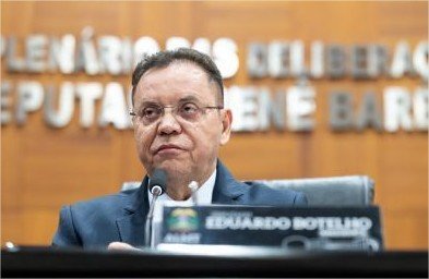 Vídeo | ‘Deputado não pode trabalhar com a faca no pescoço’, avalia Eduardo Botelho sobre PEC das Prerrogativas
