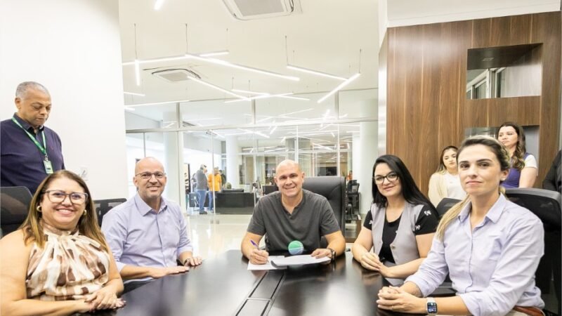 Prefeitura de Cuiabá vai doar 120 caixas d’água para famílias de baixa renda