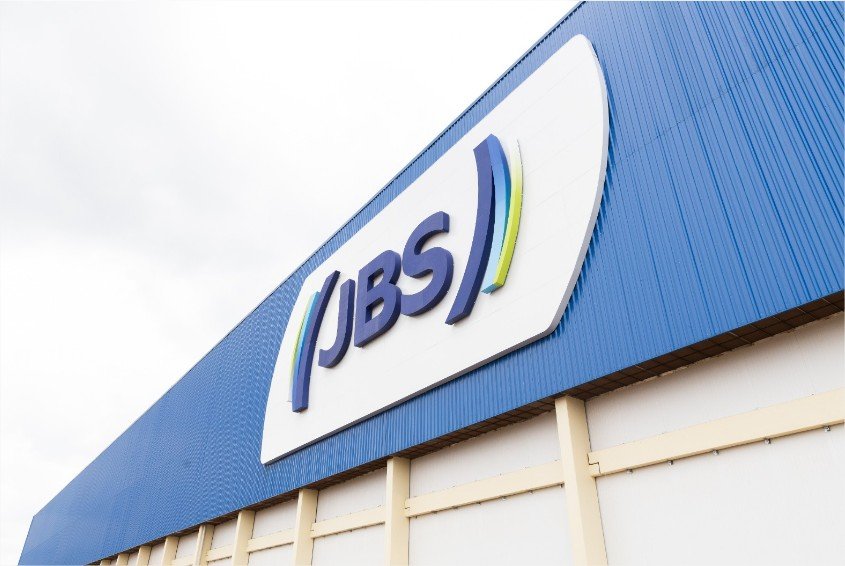 JBS tem mais de 190 vagas de emprego em Mato Grosso