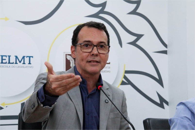 Ministério da Saúde debate regionalização da Saúde e Mais Médicos Especialistas em Mato Grosso