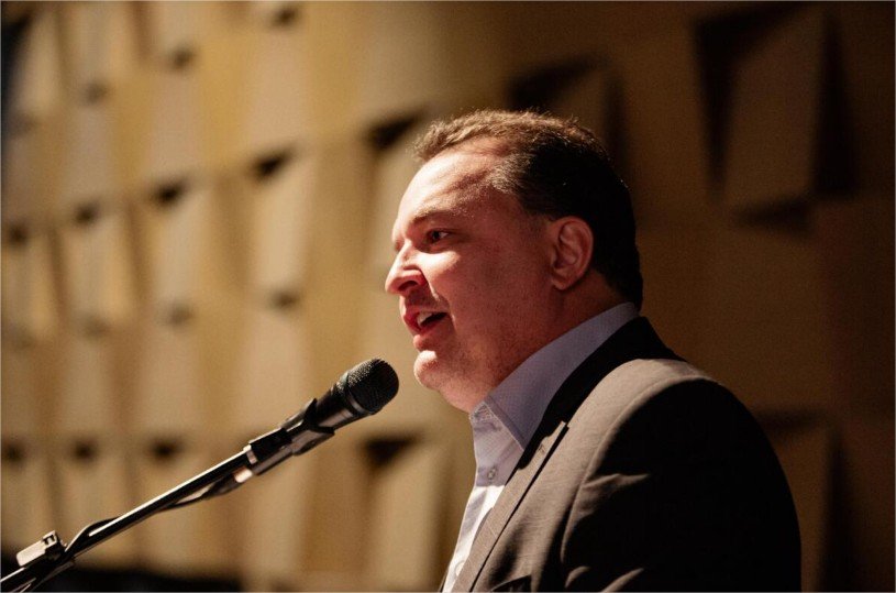 Somos do povo, para o povo, não uma casta privilegiada