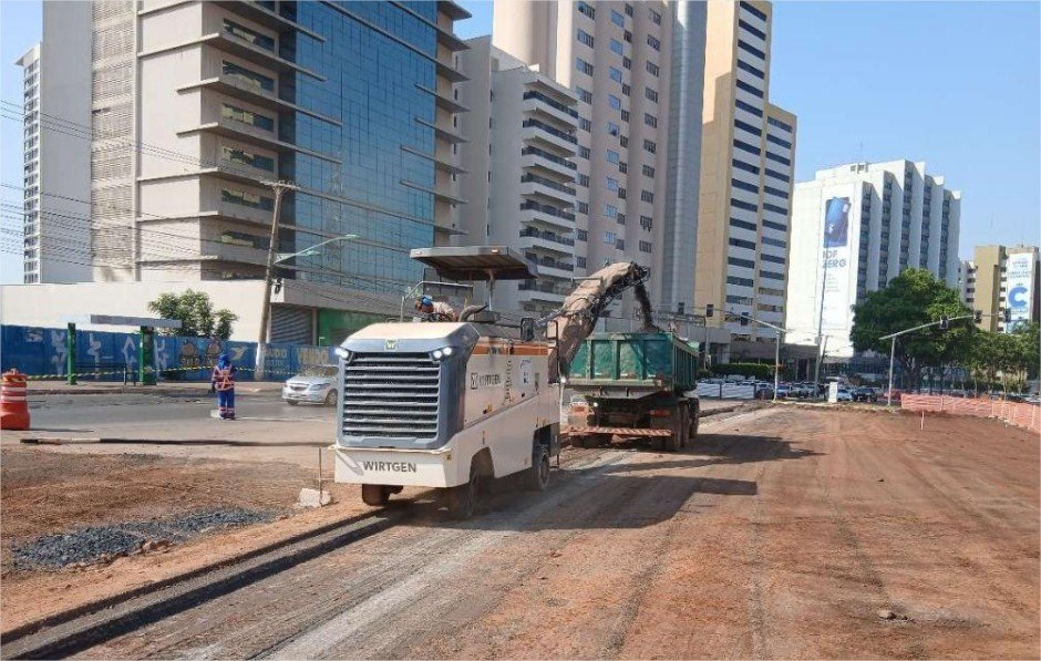 Trânsito será alterado em dois retornos da Avenida do CPA para continuidade das obras do BRT