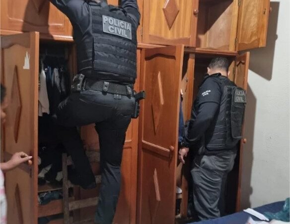 Polícia Civil cumpre sete ordens judiciais contra suspeitos de furtar cooperativa de crédito em São José dos Quatro Marcos