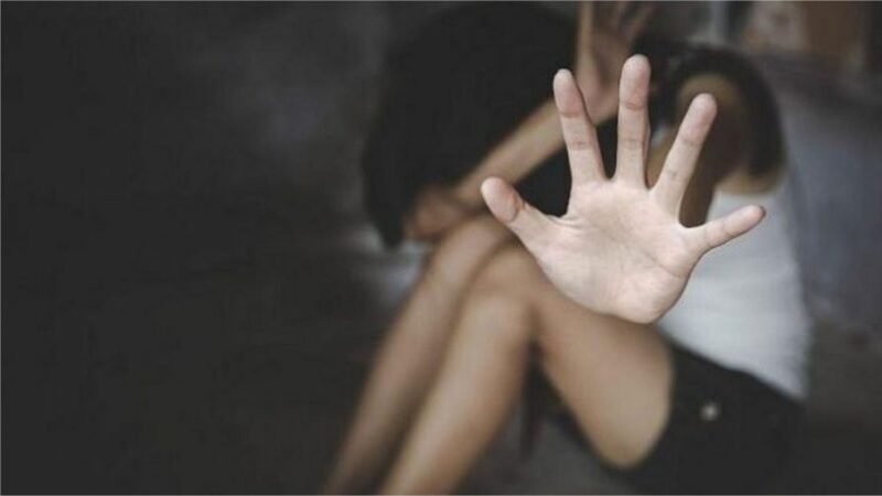 Mãe flagra estupro da filha de 8 anos e padrasto é preso