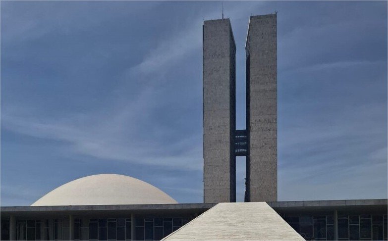 Senado aprova mudança na Lei da Ficha Limpa que pode reduzir prazo de inelegibilidade