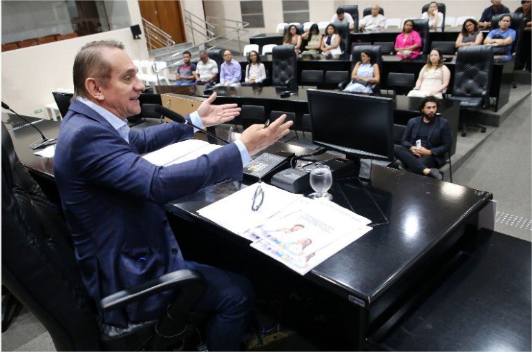 Wilson Santos consolida Mato Grosso como referência nacional na causa da dislexia