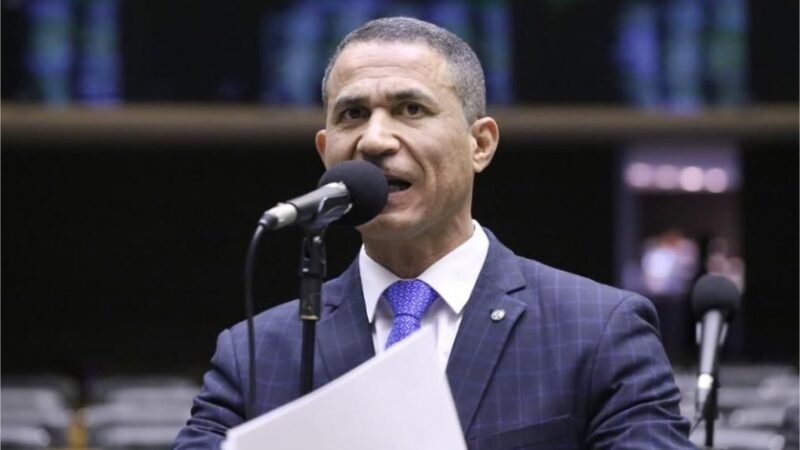 Coronel Assis diz que prisão de Vorcaro é “vitória do povo brasileiro”