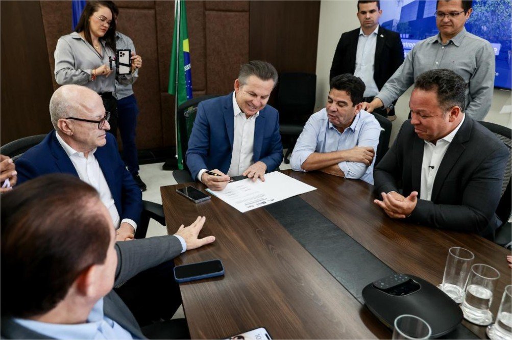 Governador assina autorização para novo Trevão de Rondonópolis