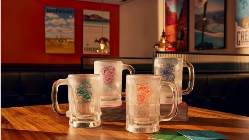 Outback Steakhouse celebra memórias com as icônicas canecas colecionáveis