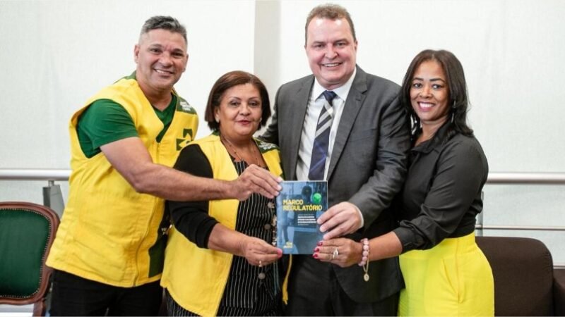 RECONHECIMENTO: Max Russi reforça valorização dos agentes de saúde e de combate às endemias