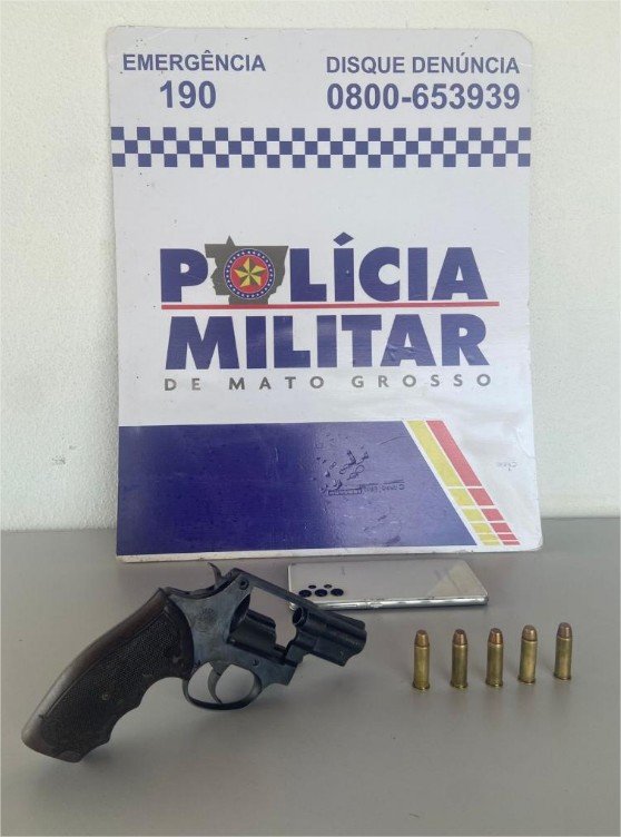 Homem é preso pela Polícia Militar com arma de fogo sem registro em Alto Paraguai