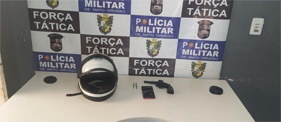 Força Tática prende homem por receptação, recupera motocicleta e apreende arma de fogo