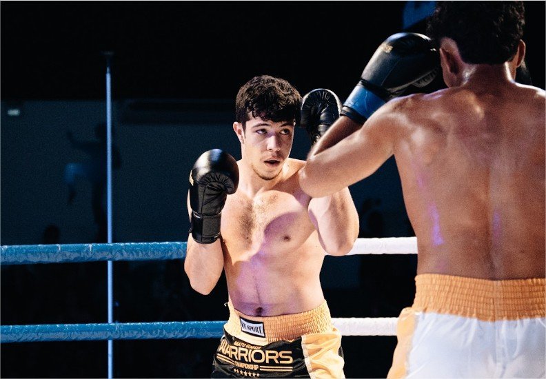 Campeonato de kickboxing 100% profissional reúne 14 lutas e disputa de cinturão no Palácio das Artes Marciais