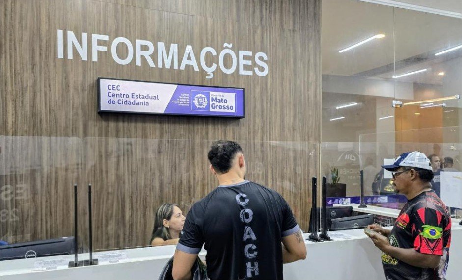 Centro Estadual de Cidadania realiza mais de 13 mil atendimentos em outubro