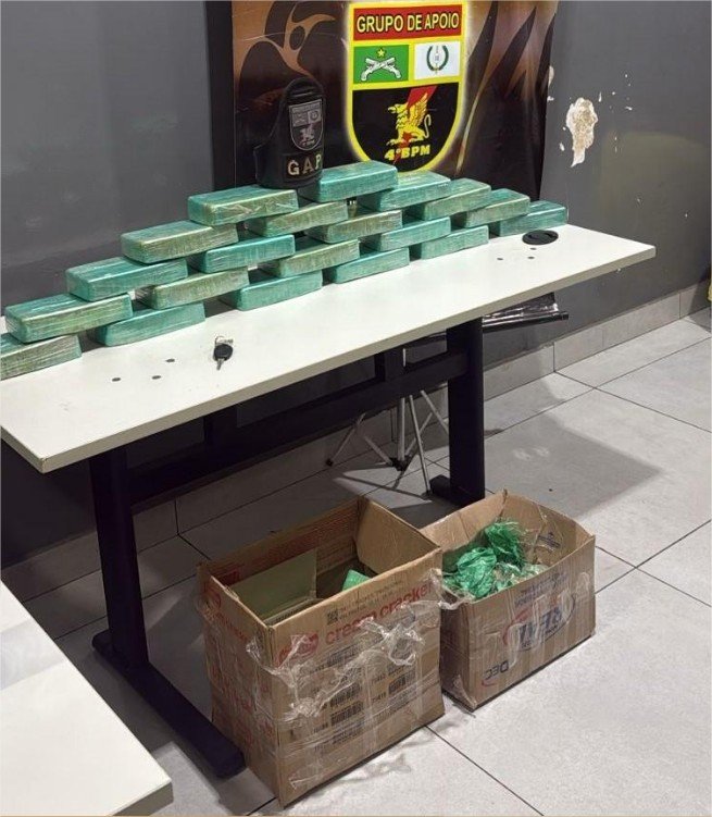 Polícia Militar apreende 31 tabletes de pasta base de cocaína em Várzea Grande