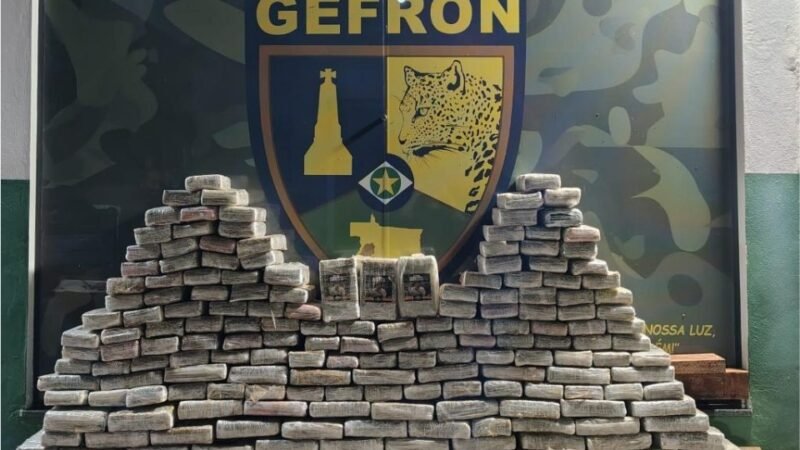 Ação integrada apreende 210 kg de drogas e dá prejuízo de R$ 843 mil às facções criminosas