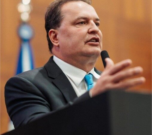 Novembro Azul: um chamado à vida e ao autocuidado