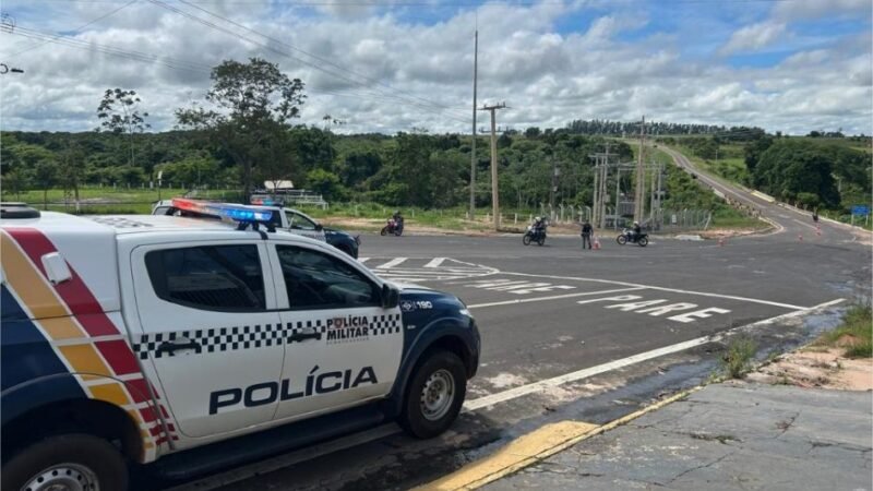 Polícia Militar frustra rolezinho, apreende 19 motocicletas e detém quatro em flagrante