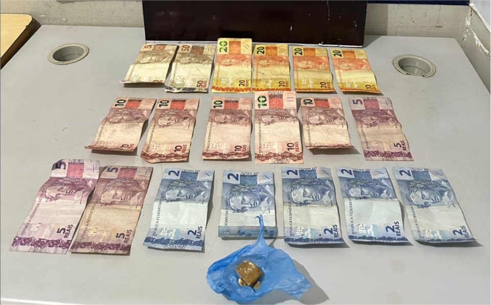 Homem é preso por tráfico na Praça do Porto após monitoramento do Vigia Mais MT