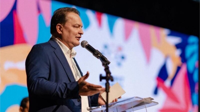 Leis e projetos do deputado Max ampliam inclusão de pessoas surdas em MT