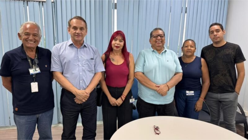 Wilson Santos vai ao INSS de Cuiabá cobrar explicações sobre atraso no Seguro-Defeso