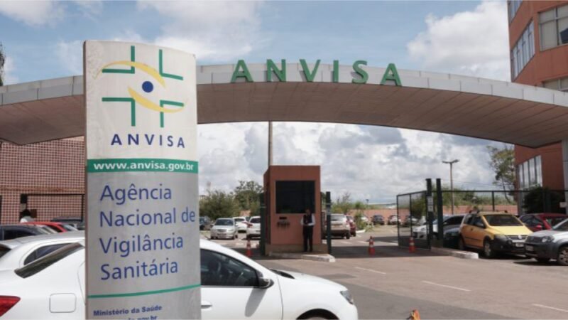 Anvisa libera prescrição de receitas amarela e azul por meio eletrônico